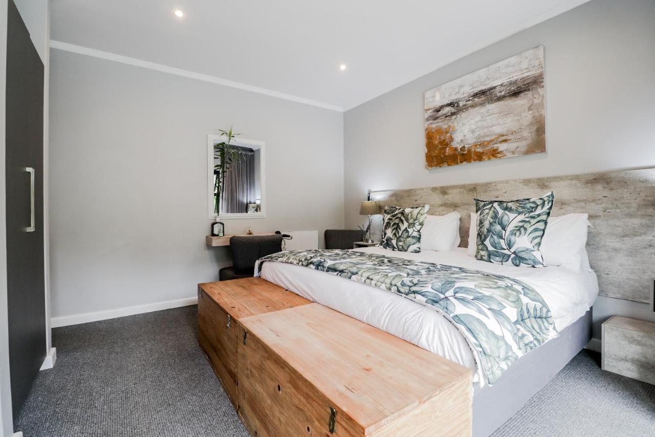 The Greens Guest House Knysna Bagian luar foto